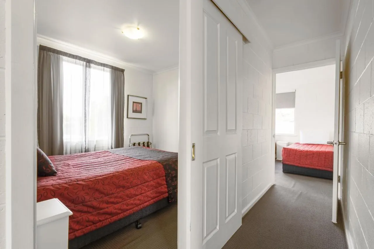 Graham Apartments Hobart 3*,