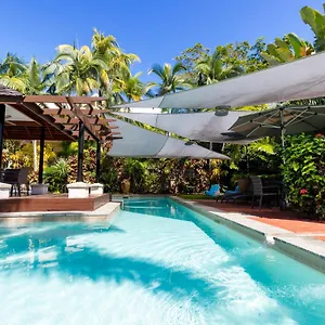 Aparthotel The Mediterranean Port Douglas